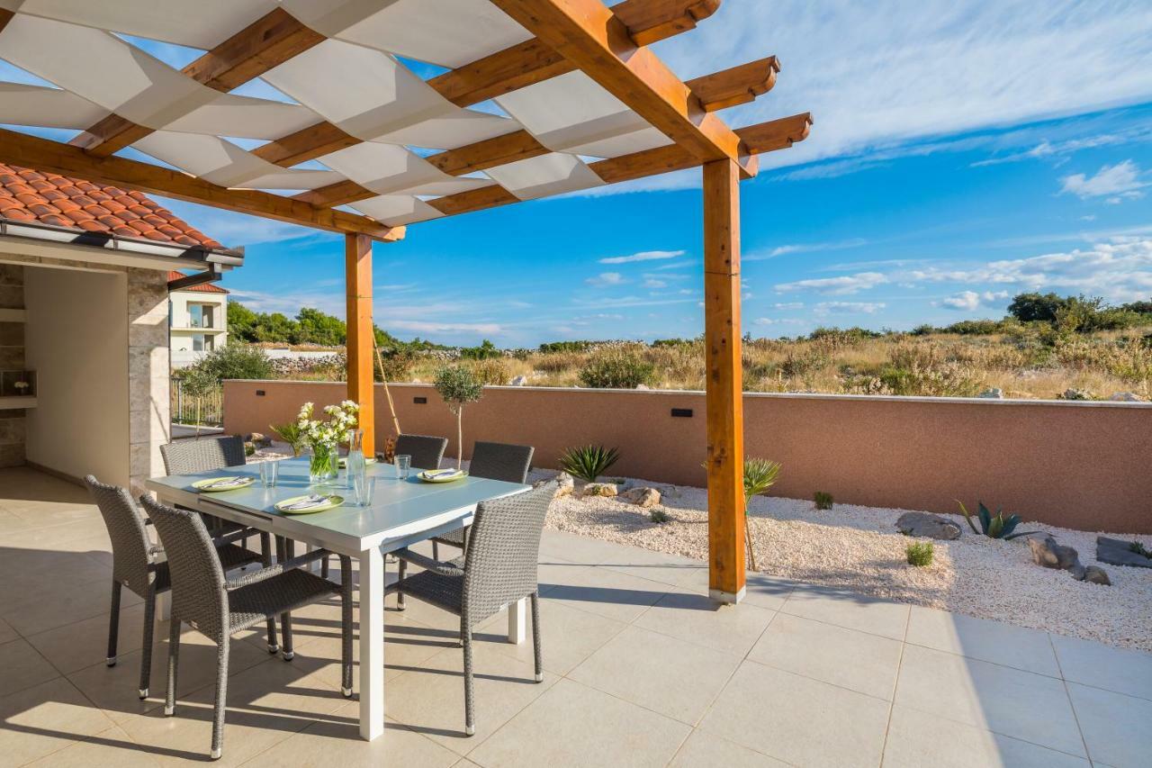 Villa Diomedes With The Sea View And The Pool Rogoznica  Luaran gambar