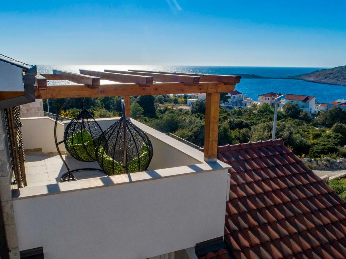 Villa Diomedes With The Sea View And The Pool Rogoznica  Luaran gambar