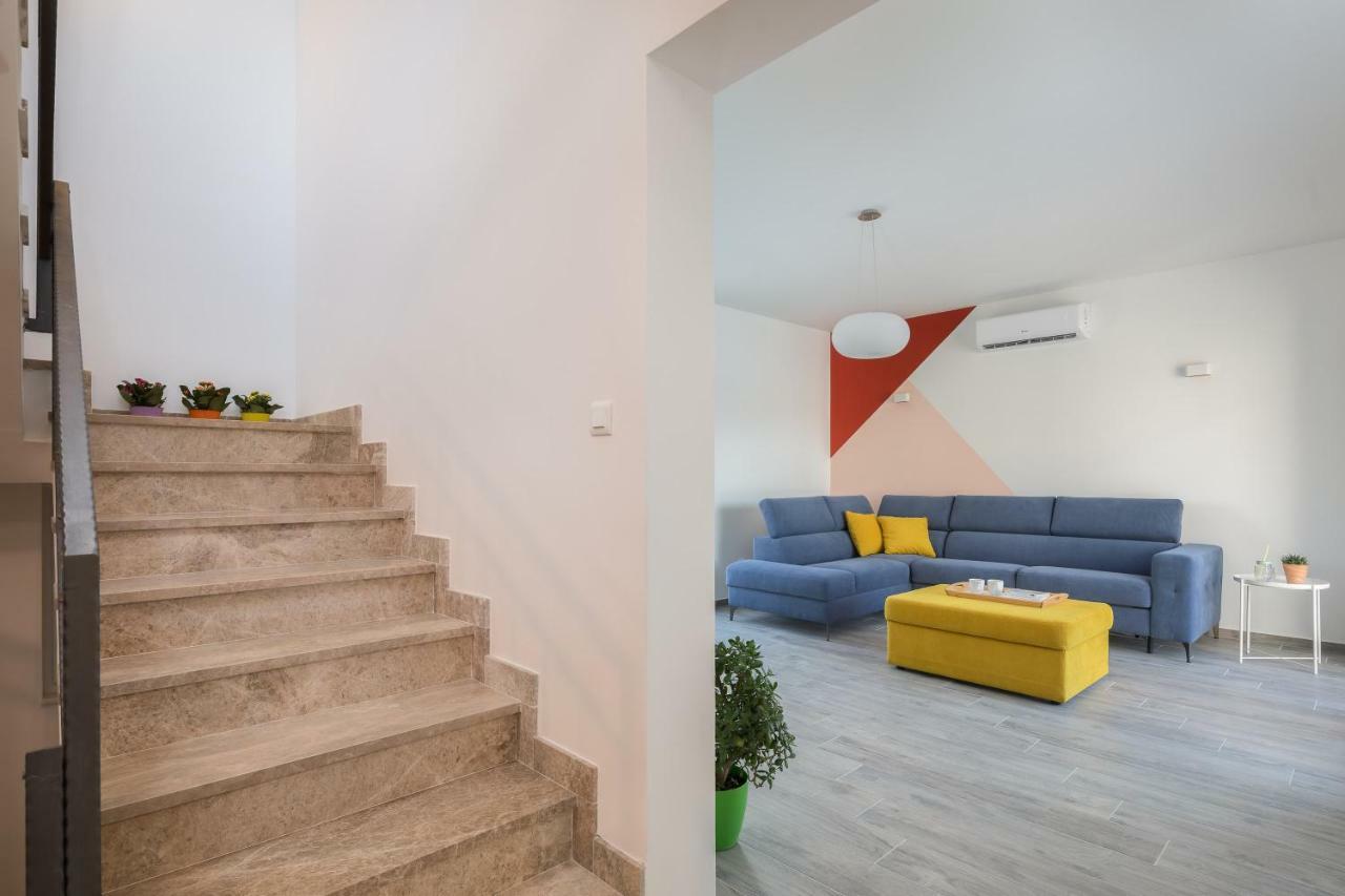 Villa Diomedes With The Sea View And The Pool Rogoznica  Luaran gambar