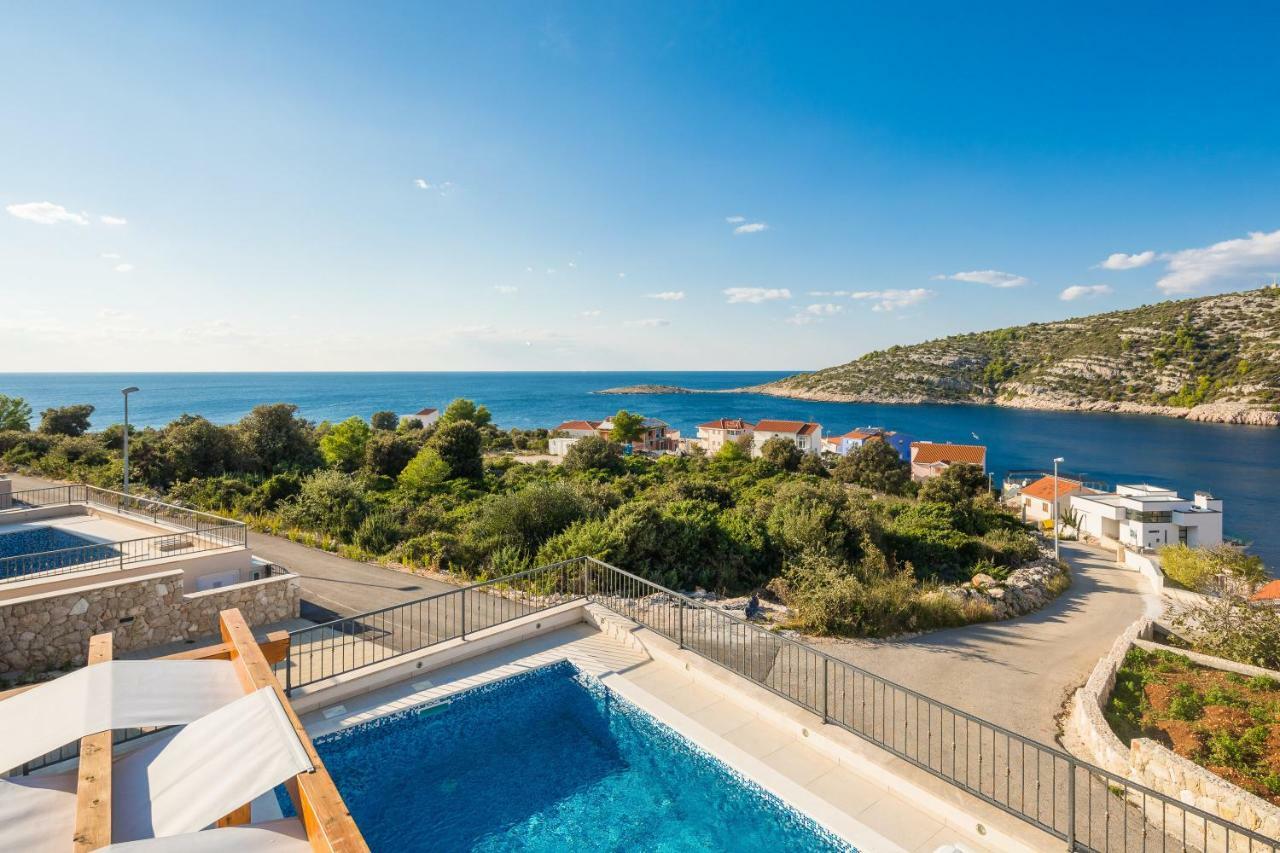 Villa Diomedes With The Sea View And The Pool Rogoznica  Luaran gambar